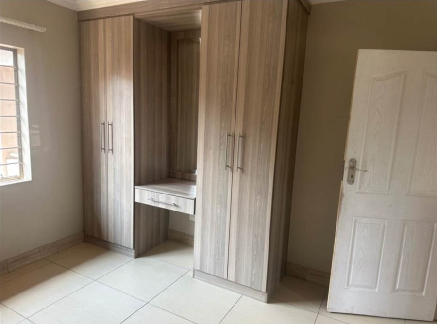 To Let 2 Bedroom Property for Rent in Pretoria West Gauteng