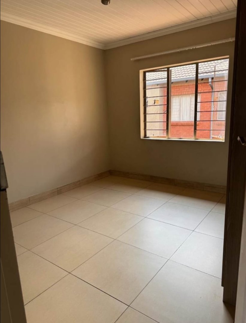 To Let 2 Bedroom Property for Rent in Pretoria West Gauteng