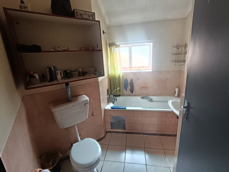 2 Bedroom Property for Sale in Daspoort Gauteng
