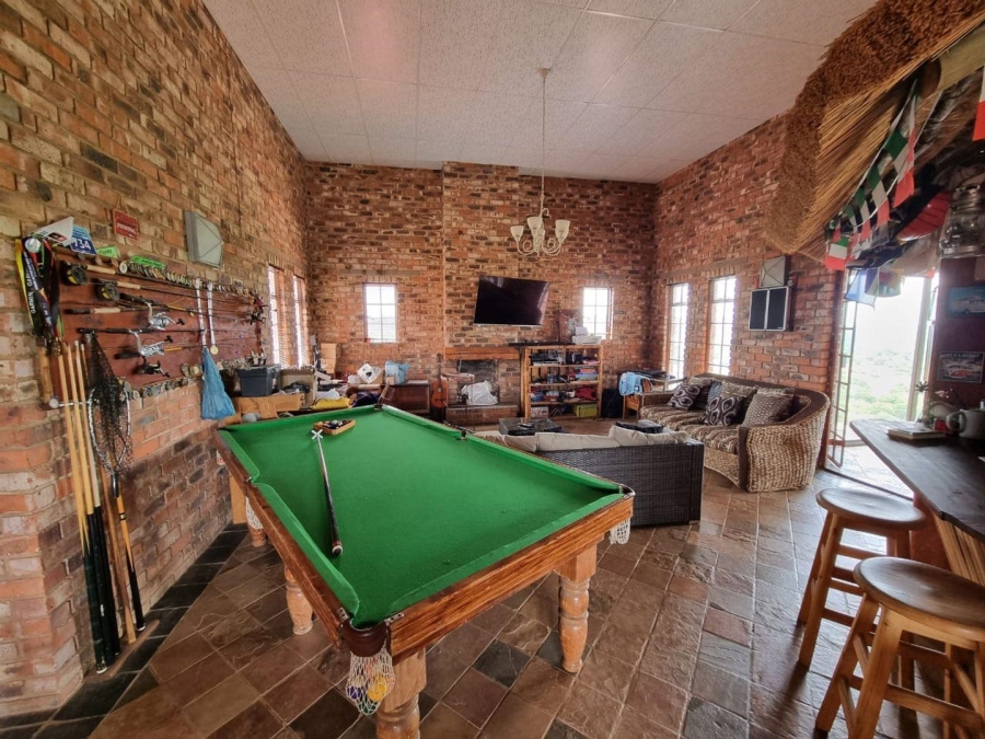 4 Bedroom Property for Sale in Vaaloewer Gauteng