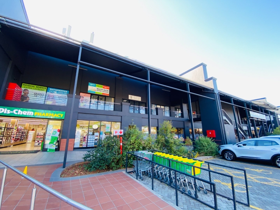 To Let commercial Property for Rent in Bromhof Gauteng