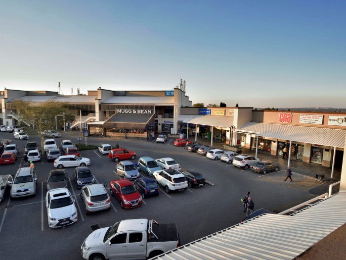 To Let commercial Property for Rent in Bromhof Gauteng