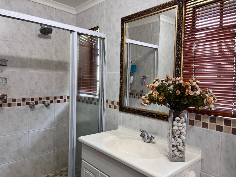 4 Bedroom Property for Sale in Montana Tuine Gauteng