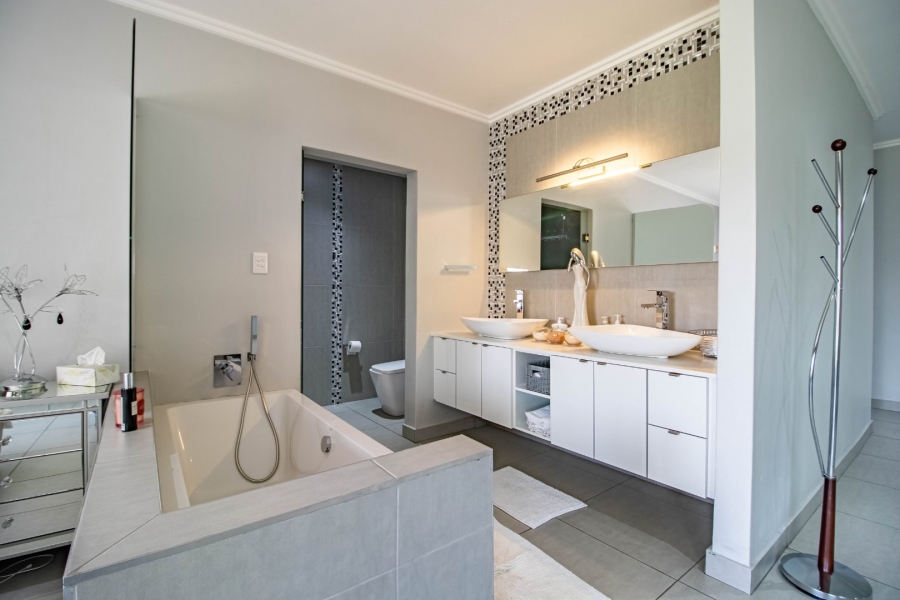 3 Bedroom Property for Sale in Bedford Gardens Gauteng