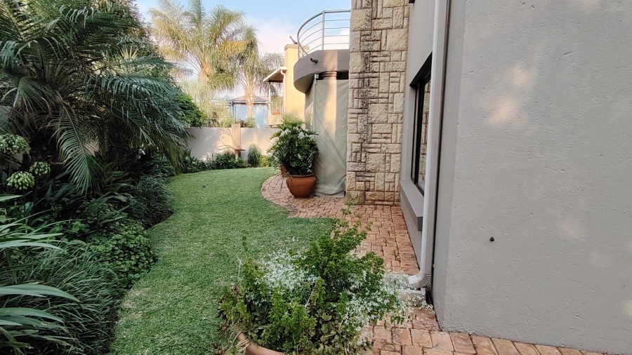 4 Bedroom Property for Sale in Raslouw Manor Gauteng