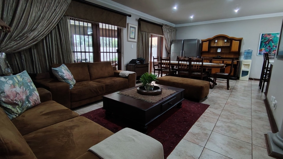 4 Bedroom Property for Sale in Raslouw Manor Gauteng