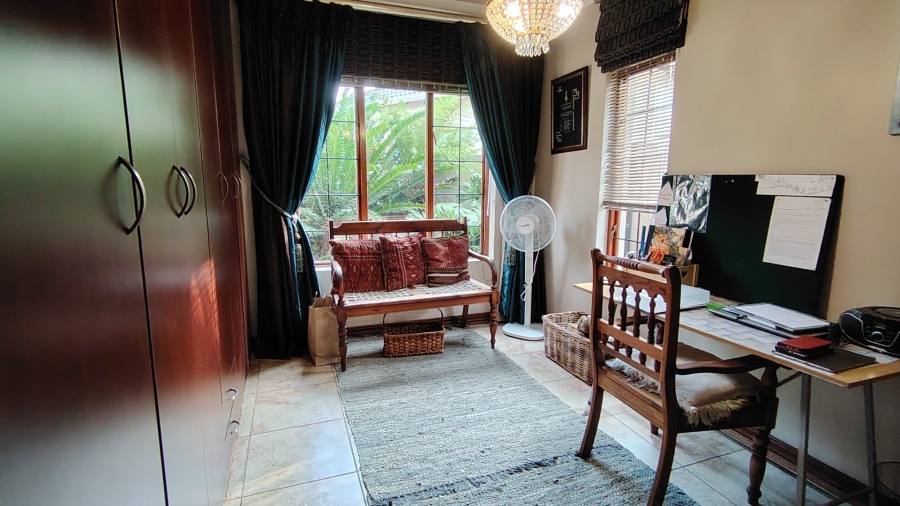 4 Bedroom Property for Sale in Raslouw Manor Gauteng