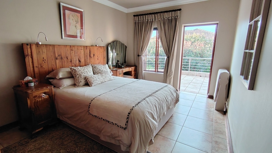 4 Bedroom Property for Sale in Raslouw Manor Gauteng