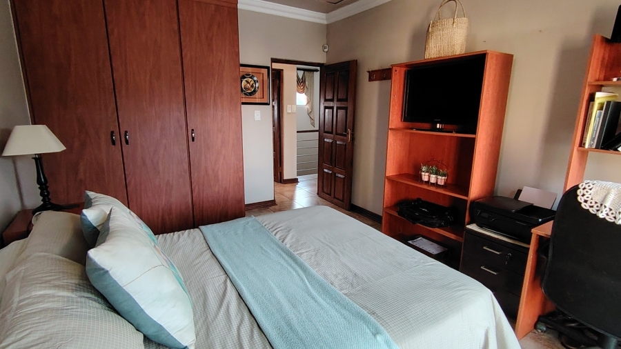 4 Bedroom Property for Sale in Raslouw Manor Gauteng