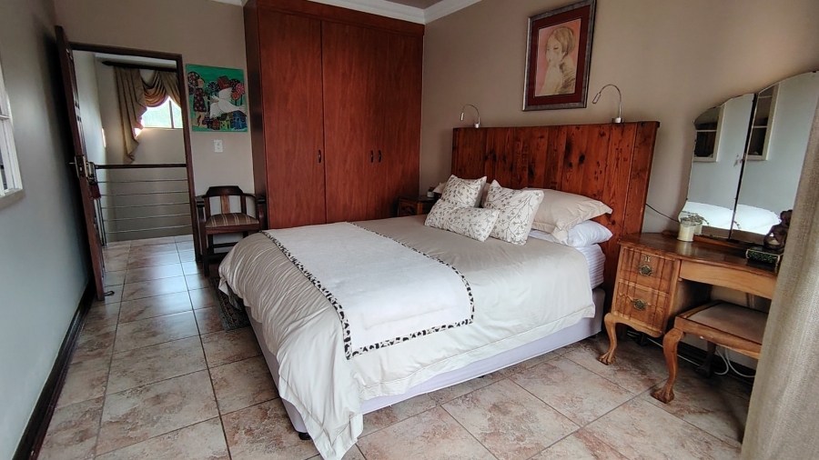 4 Bedroom Property for Sale in Raslouw Manor Gauteng