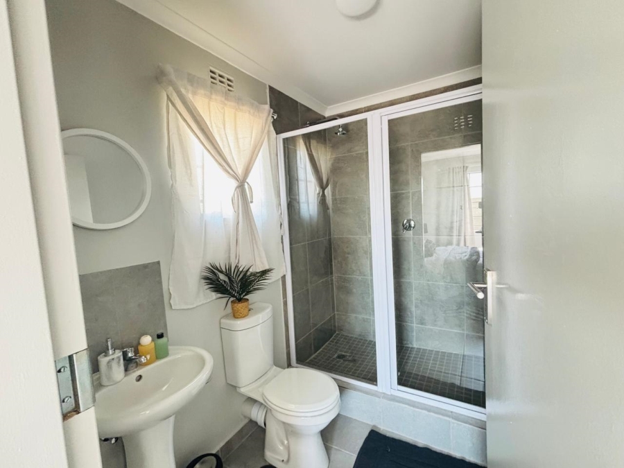 3 Bedroom Property for Sale in Sky City Gauteng
