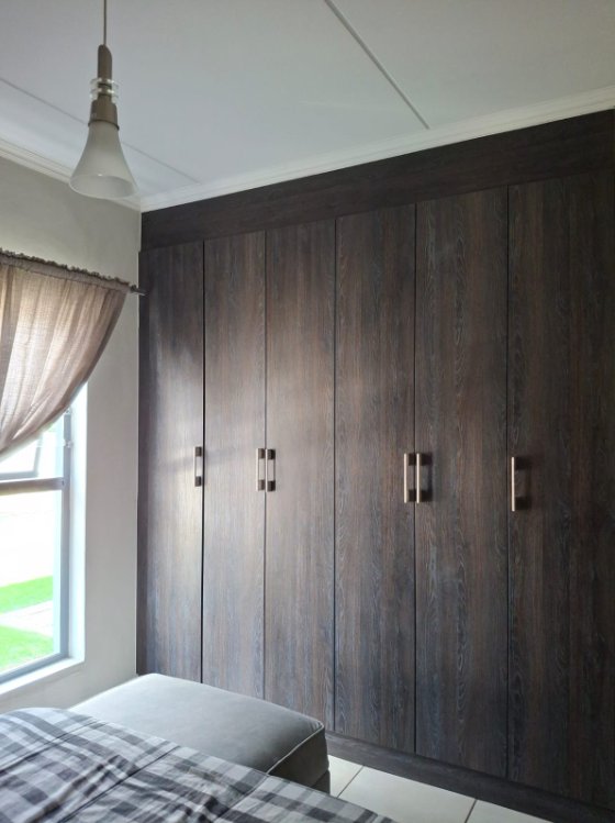 3 Bedroom Property for Sale in Longmeadow Gauteng