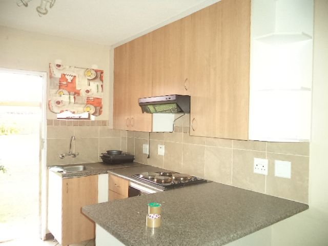 To Let 2 Bedroom Property for Rent in The Orchards Gauteng