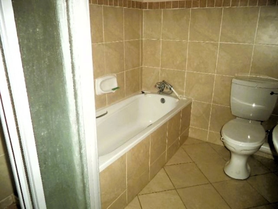 To Let 2 Bedroom Property for Rent in The Orchards Gauteng