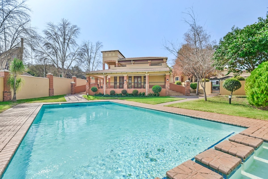 To Let 3 Bedroom Property for Rent in Douglasdale Gauteng