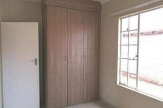 To Let 2 Bedroom Property for Rent in The Orchards Gauteng