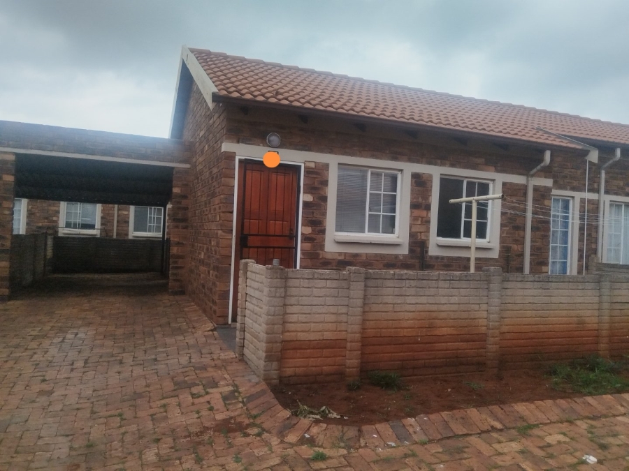 2 Bedroom Property for Sale in The Orchards Gauteng