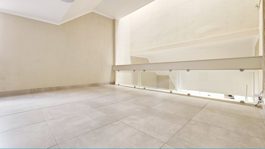 4 Bedroom Property for Sale in Three Rivers Proper Gauteng