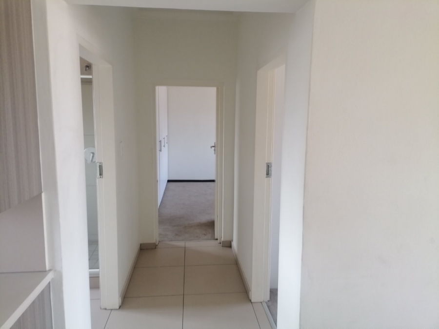 2 Bedroom Property for Sale in Lilianton Gauteng