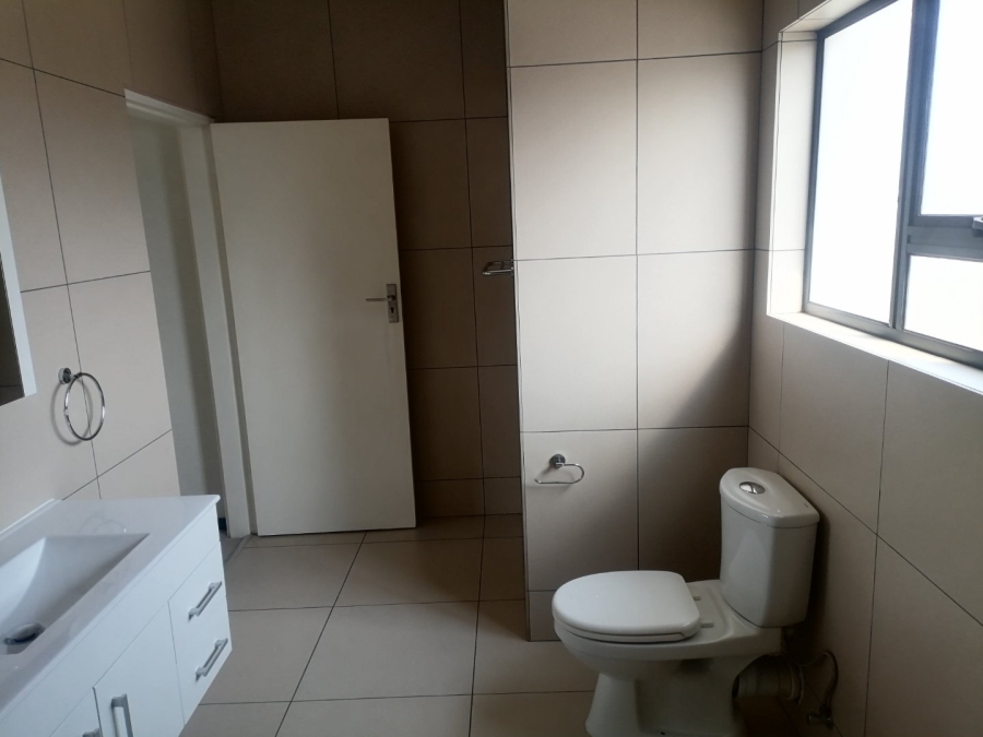 2 Bedroom Property for Sale in Lilianton Gauteng