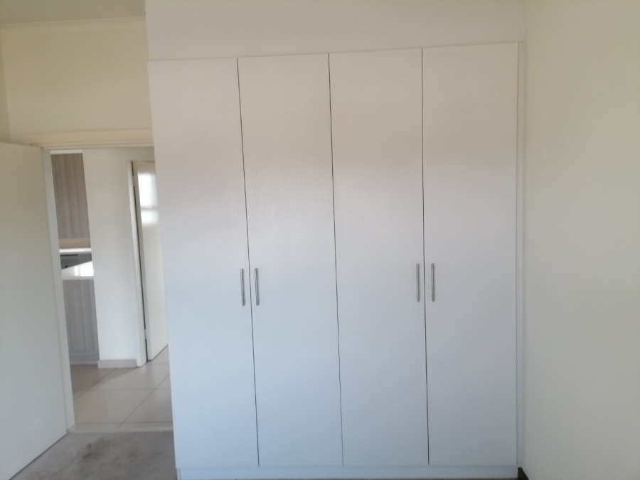 2 Bedroom Property for Sale in Lilianton Gauteng