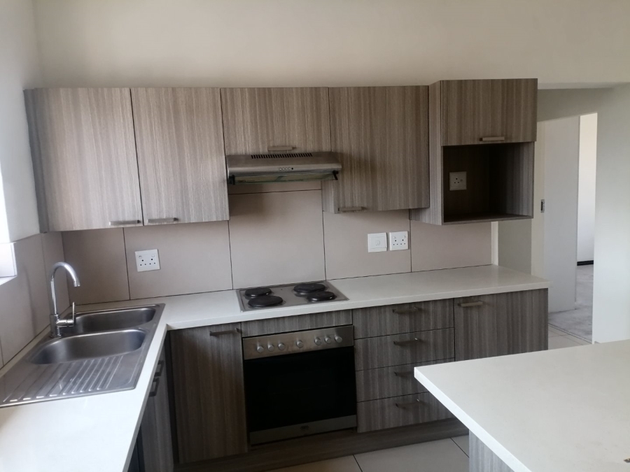 2 Bedroom Property for Sale in Lilianton Gauteng