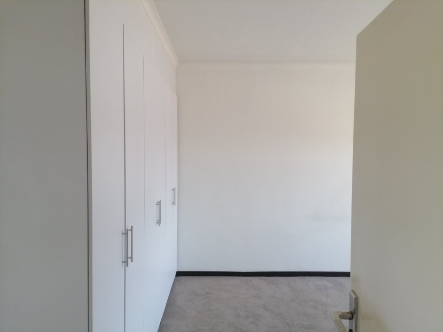 2 Bedroom Property for Sale in Lilianton Gauteng