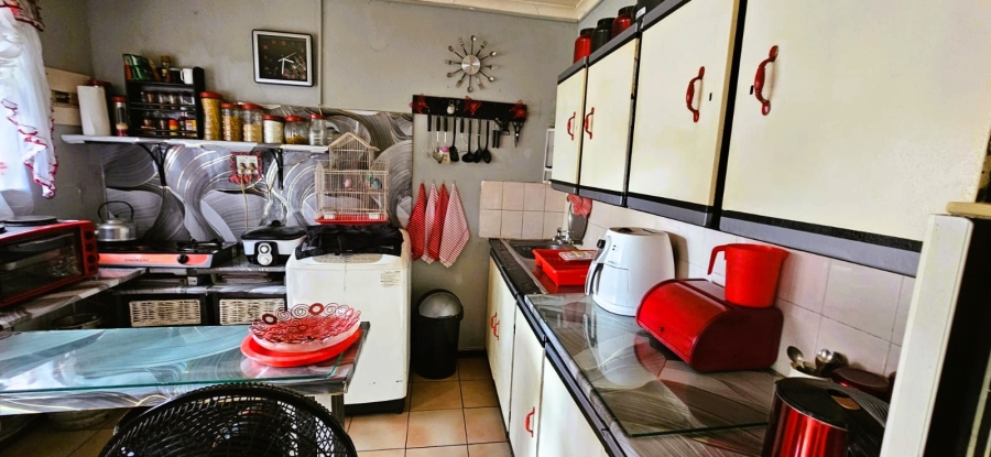 11 Bedroom Property for Sale in Nigel Gauteng