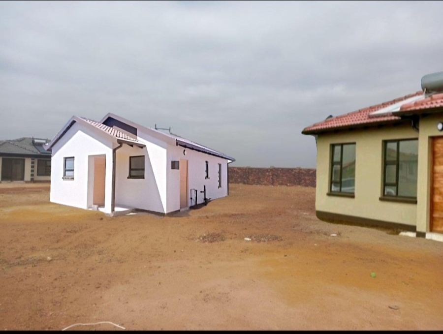 3 Bedroom Property for Sale in Windmill Park Gauteng