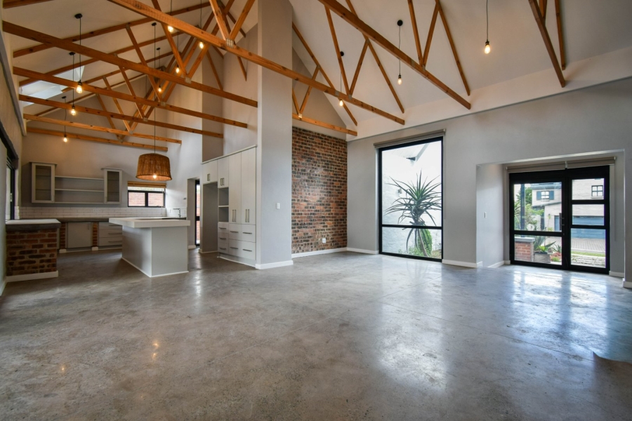 4 Bedroom Property for Sale in Waterlake Farm Lifestyle Estate Gauteng