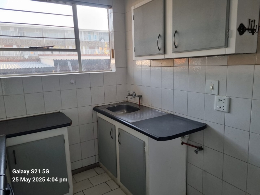 2 Bedroom Property for Sale in Marlands Gauteng
