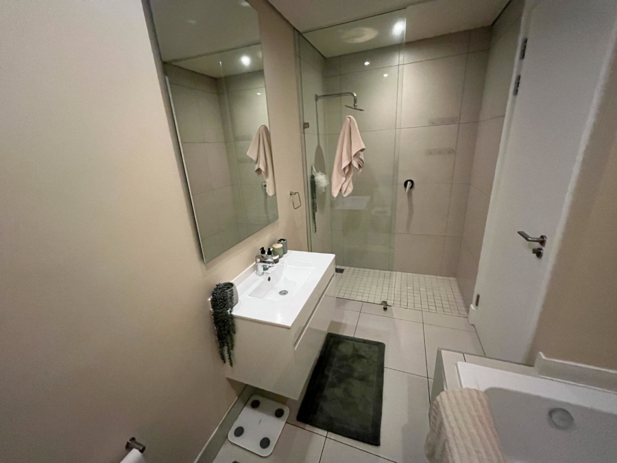 To Let 2 Bedroom Property for Rent in Houghton Estate Gauteng