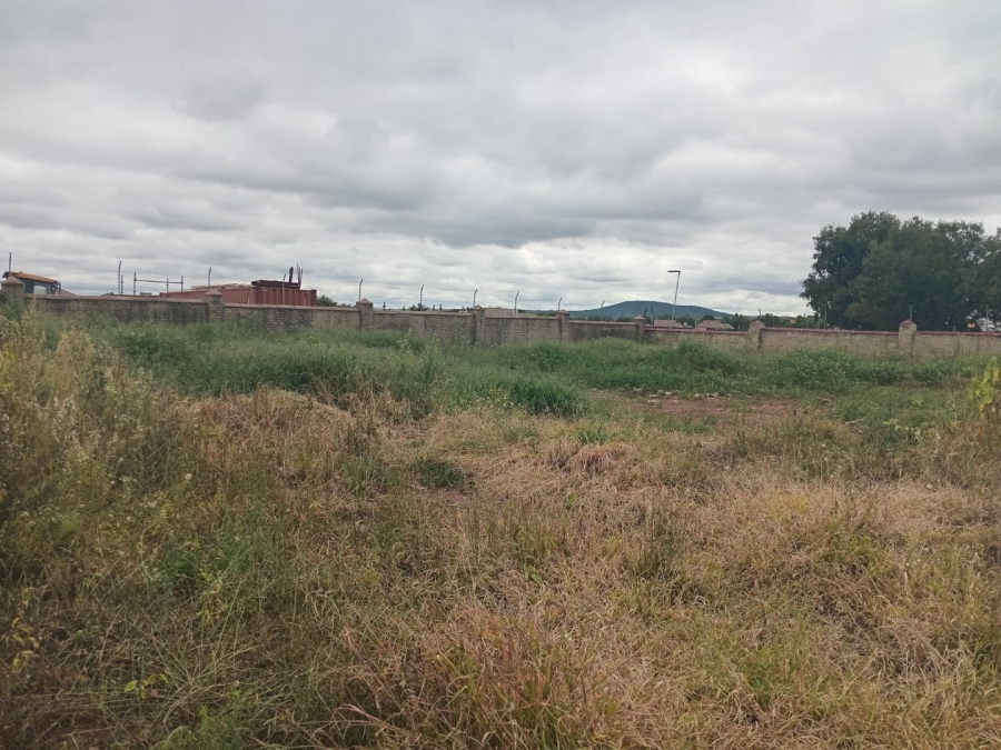  Bedroom Property for Sale in Heuwelsig Estate Gauteng