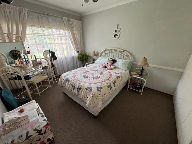 4 Bedroom Property for Sale in Esther Park Gauteng