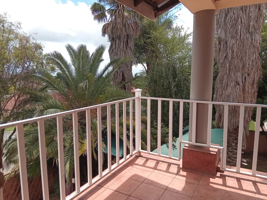 4 Bedroom Property for Sale in Noordheuwel Gauteng