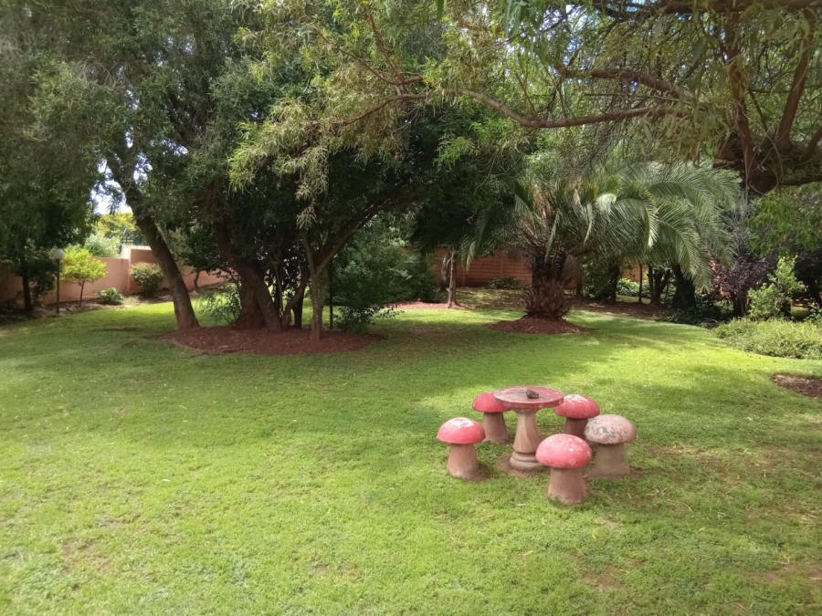 4 Bedroom Property for Sale in Noordheuwel Gauteng