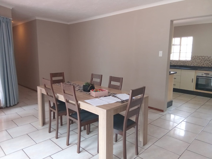 4 Bedroom Property for Sale in Noordheuwel Gauteng