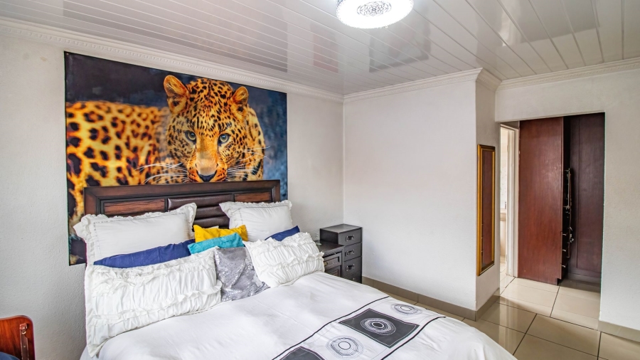 3 Bedroom Property for Sale in Eikenhof Gauteng