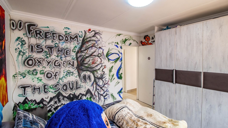 3 Bedroom Property for Sale in Eikenhof Gauteng