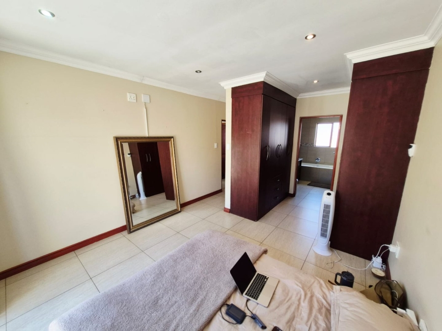To Let 2 Bedroom Property for Rent in Olympus AH Gauteng