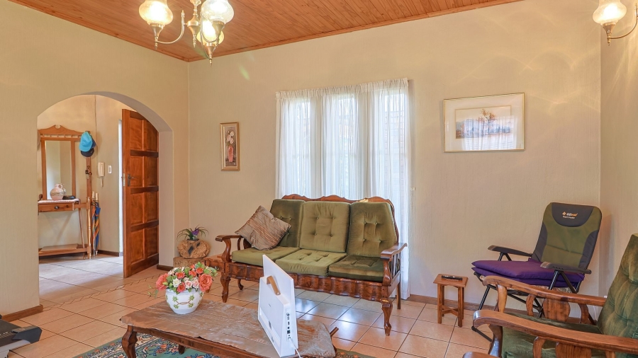 3 Bedroom Property for Sale in Zwartkop Gauteng