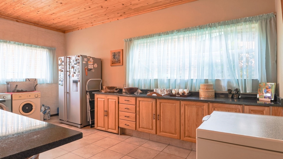 3 Bedroom Property for Sale in Zwartkop Gauteng