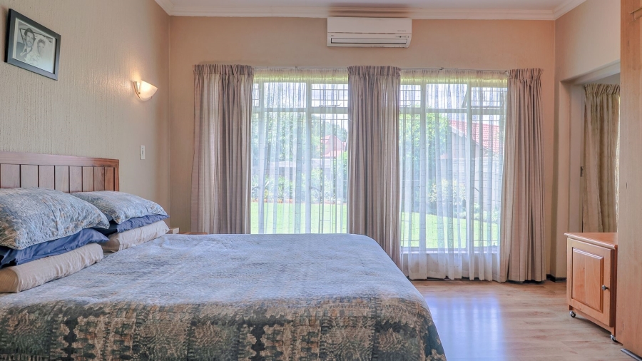 3 Bedroom Property for Sale in Zwartkop Gauteng