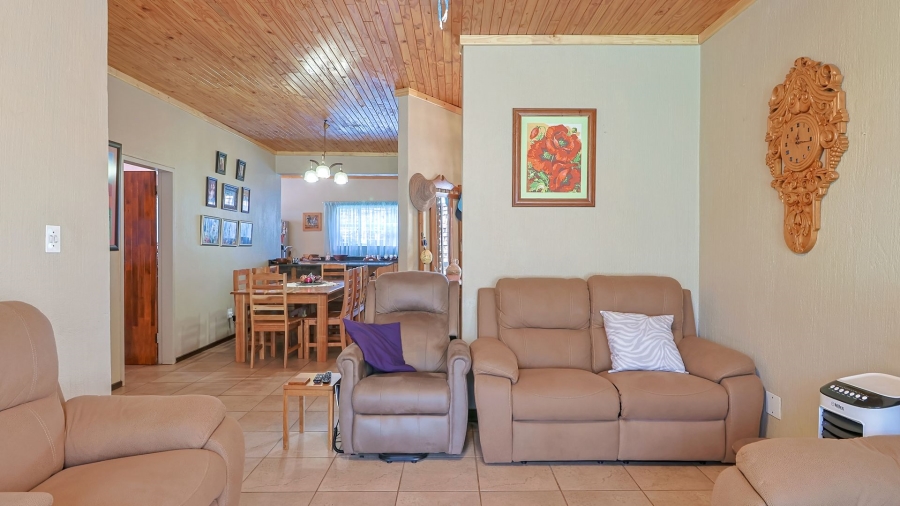 3 Bedroom Property for Sale in Zwartkop Gauteng