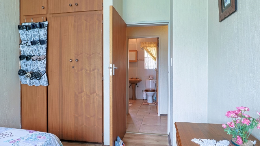 3 Bedroom Property for Sale in Zwartkop Gauteng