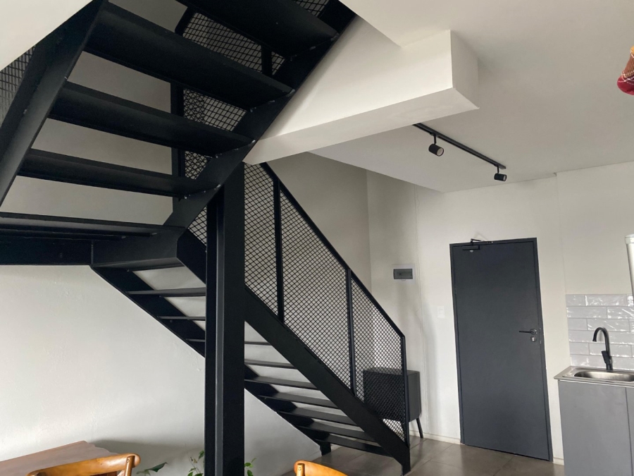 1 Bedroom Property for Sale in Sandton Central Gauteng