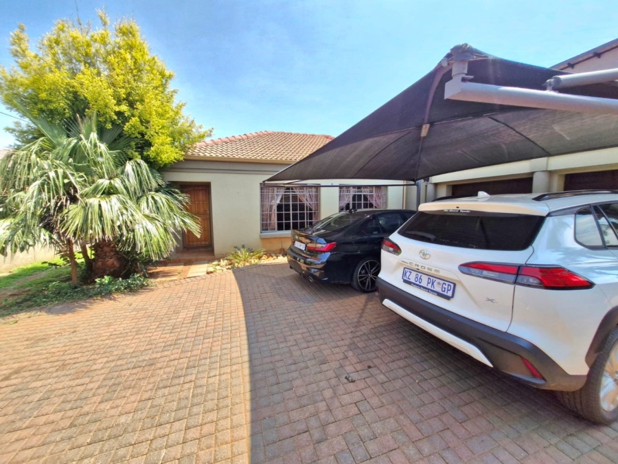 3 Bedroom Property for Sale in Montana Gauteng