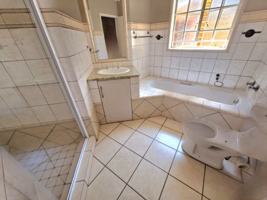 3 Bedroom Property for Sale in Montana Gauteng