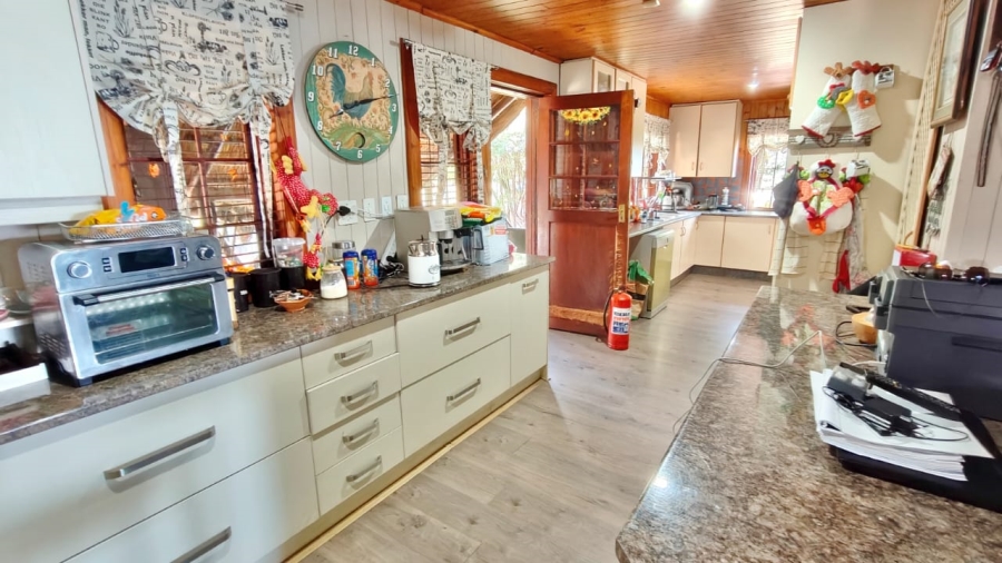 5 Bedroom Property for Sale in Vaal Marina Gauteng