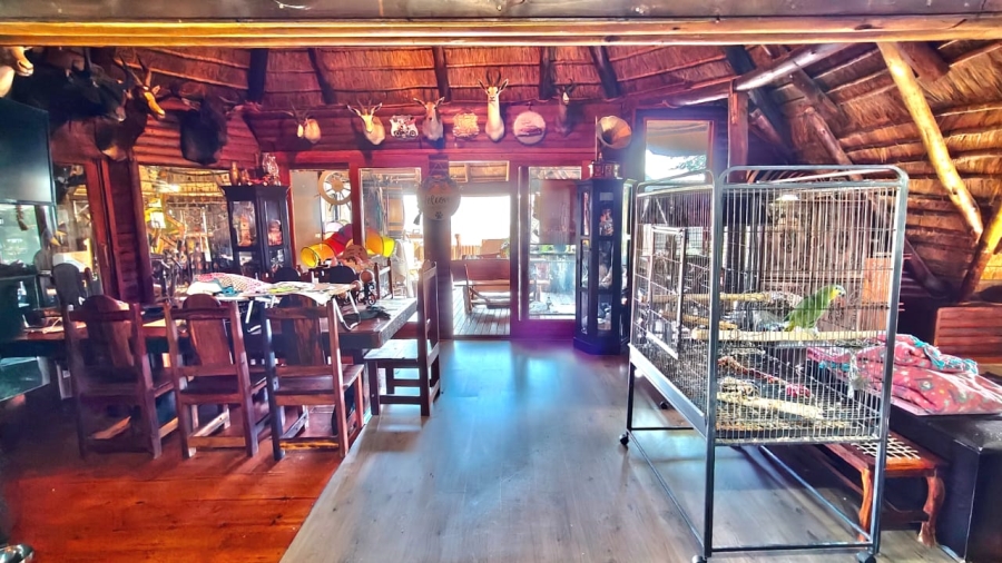 5 Bedroom Property for Sale in Vaal Marina Gauteng